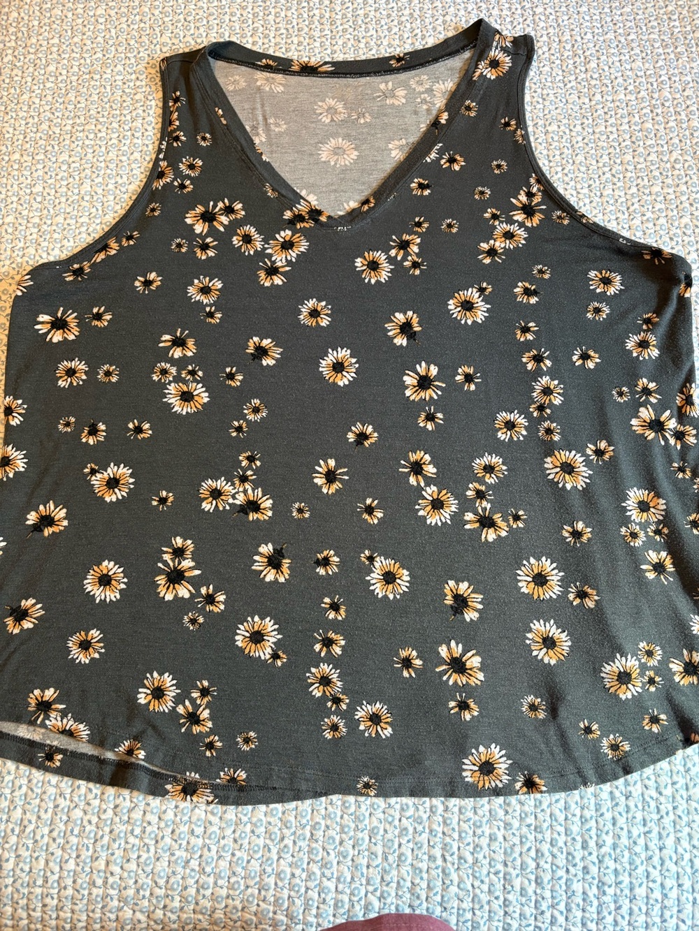 Maurices Black V-Neck Daisy Print Tank Top